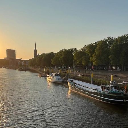 Kuestenmotorschiff Aventura BRE Buitenkant foto